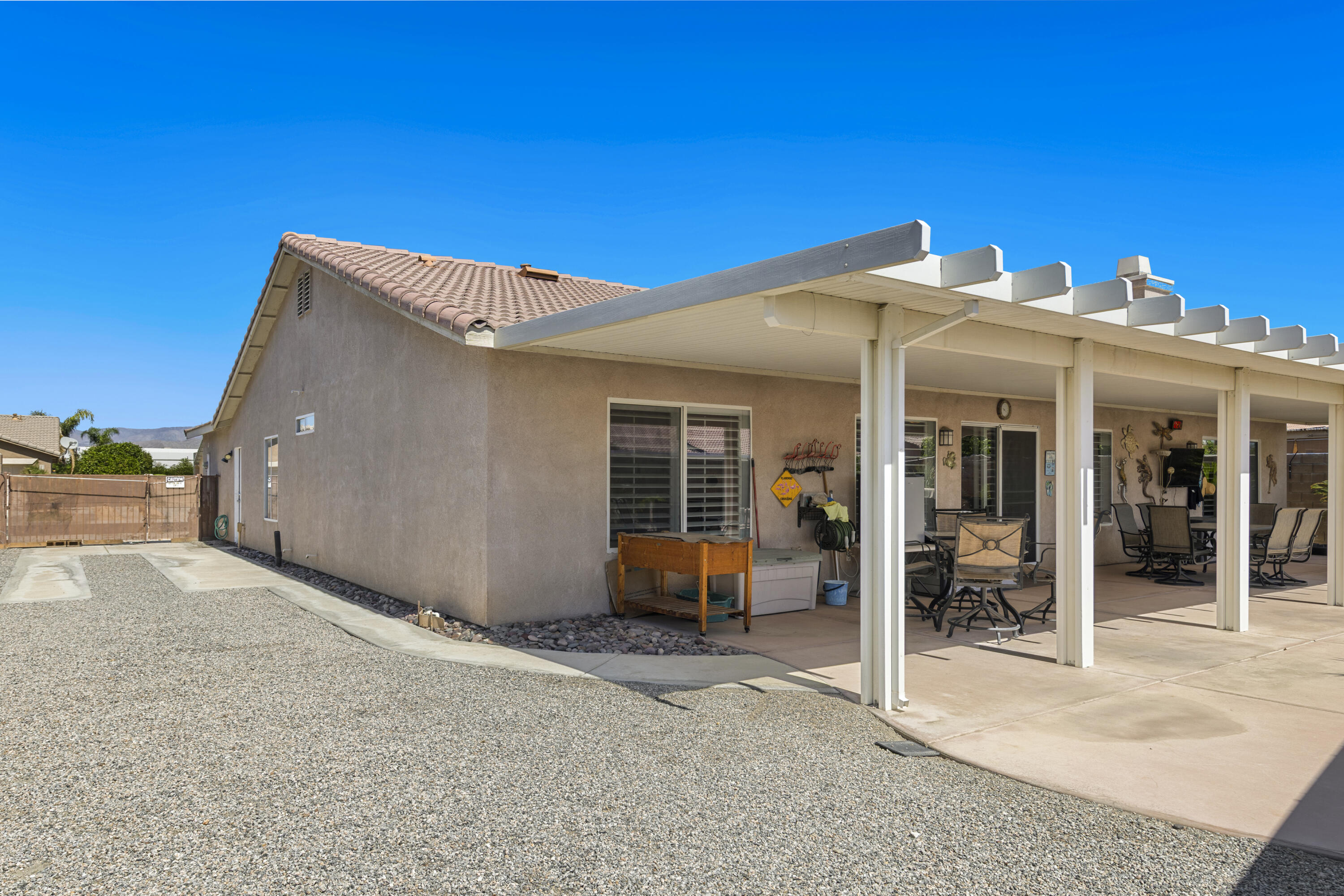 Indio, California 92201, United States, 4 Bedrooms Bedrooms, ,3 BathroomsBathrooms,Residential,Active,218515