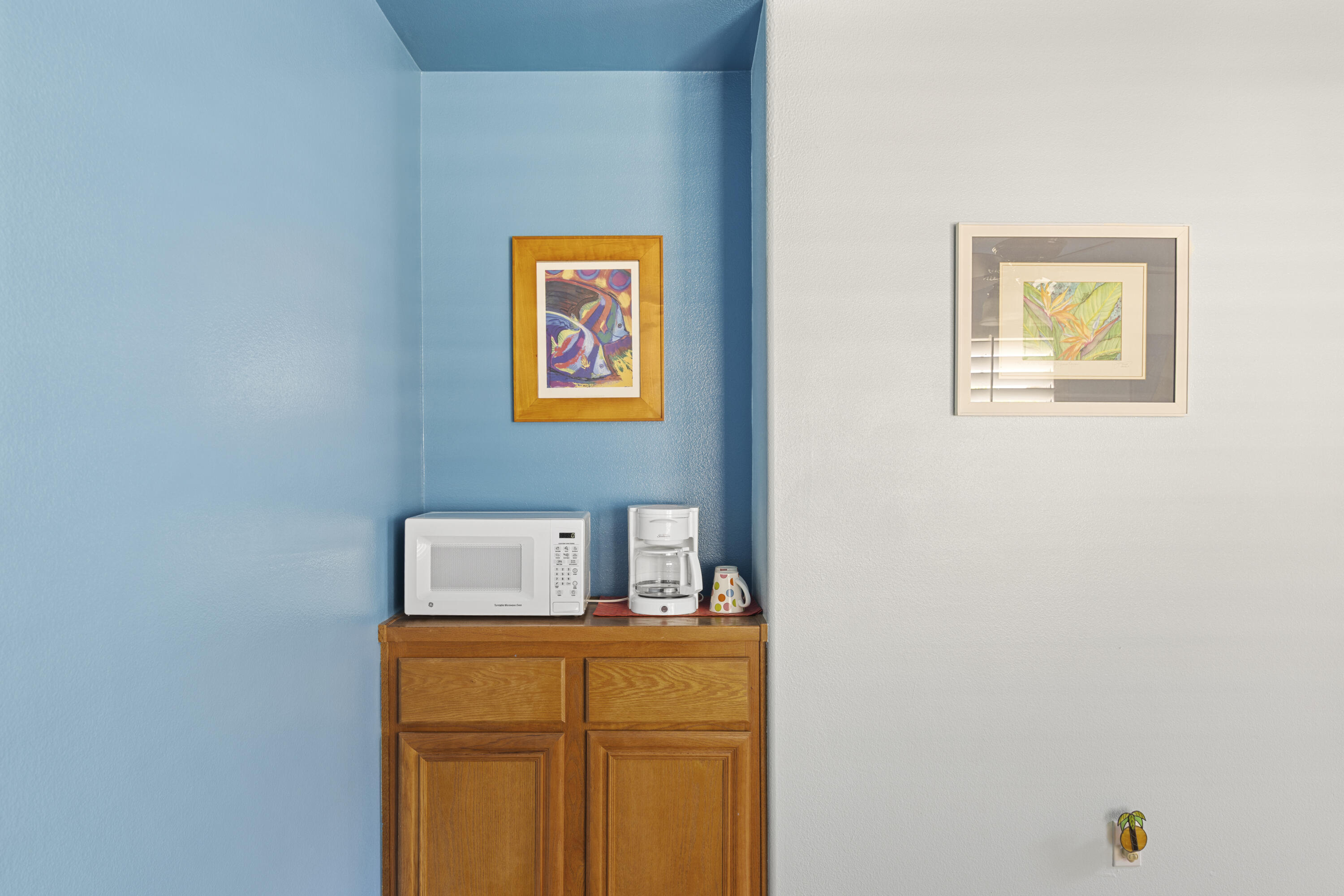 Indio, California 92201, United States, 4 Bedrooms Bedrooms, ,3 BathroomsBathrooms,Residential,Active,218515