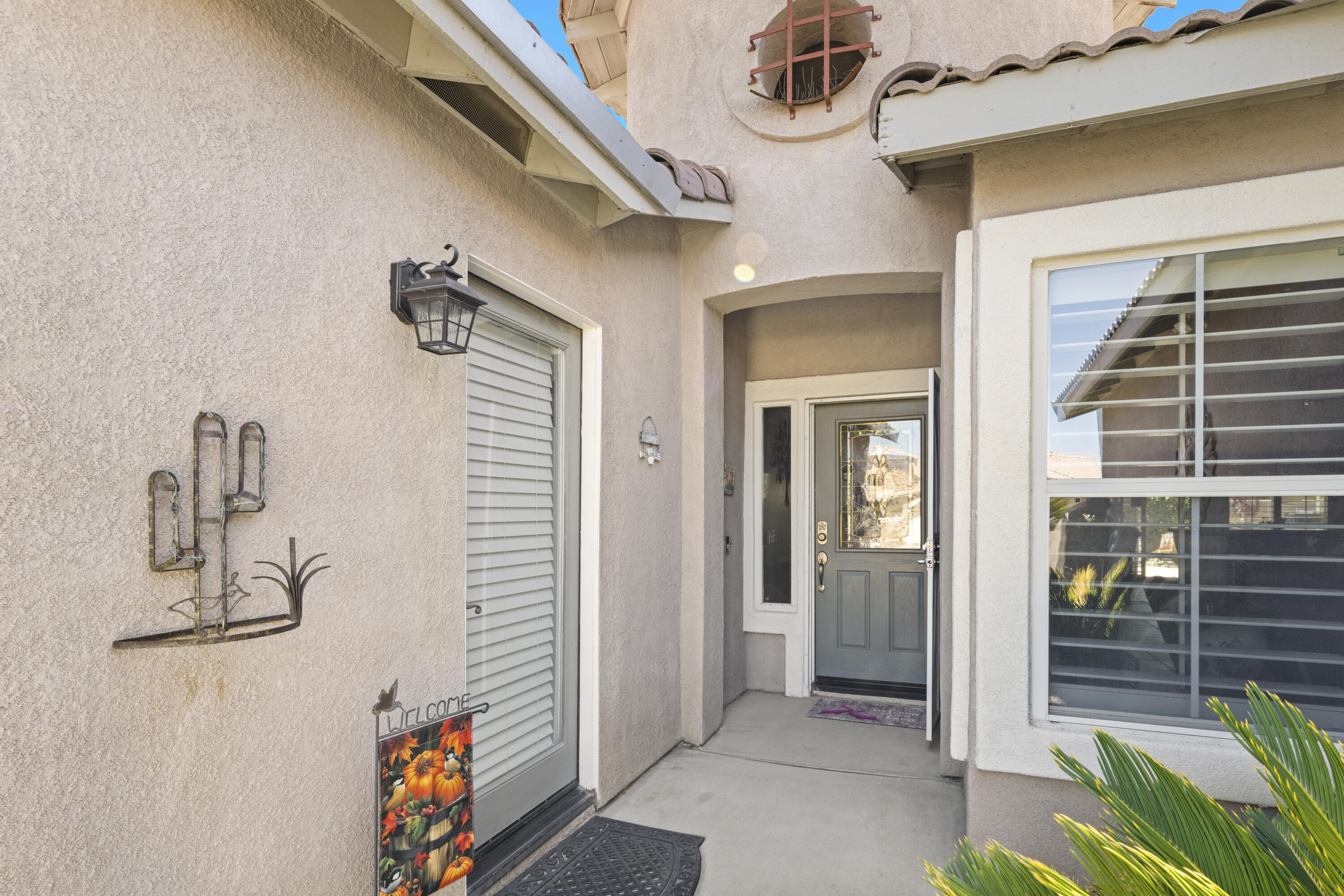 Indio, California 92201, United States, 4 Bedrooms Bedrooms, ,3 BathroomsBathrooms,Residential,Active,218515