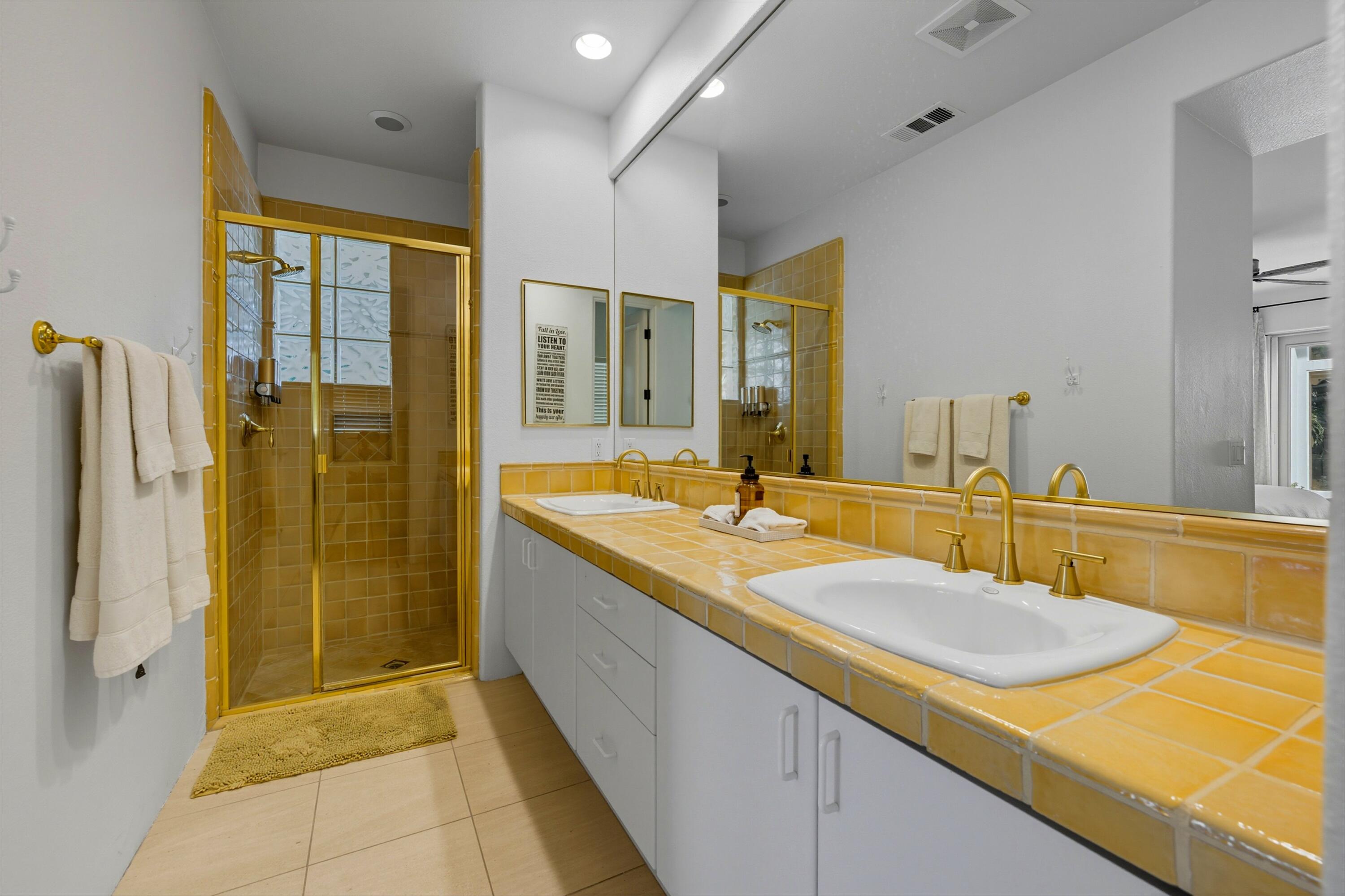 La Quinta, California 92253, United States, 4 Bedrooms Bedrooms, ,3 BathroomsBathrooms,Residential,Active,228950