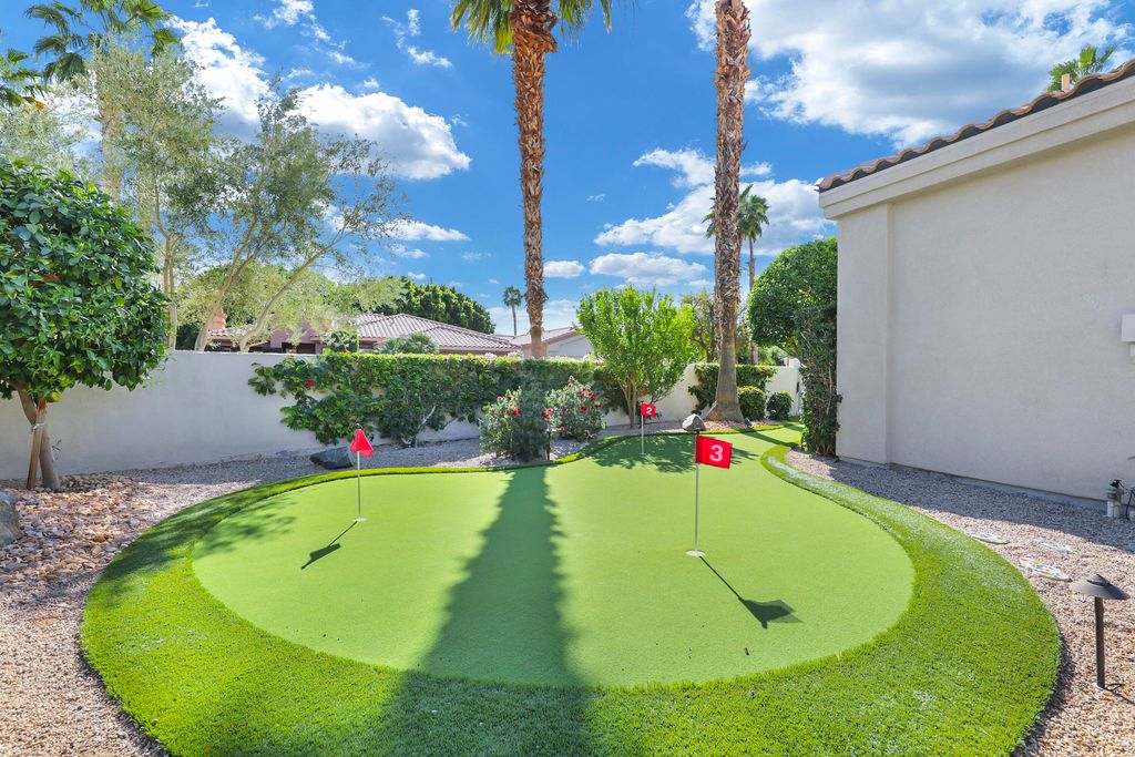 Photo of 47695 Via Florence, La Quinta, CA 92253 (MLS # 219144140)