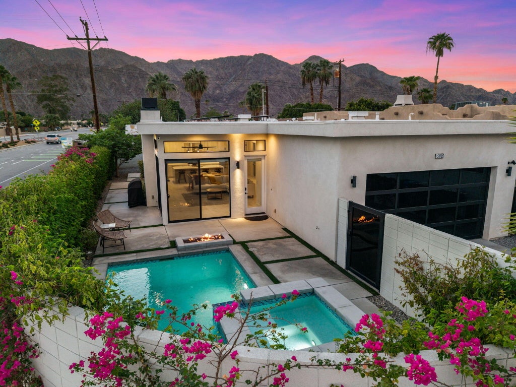 Photo of 51705 Avenida Navarro, La Quinta, CA 92253 (MLS # 219154107)