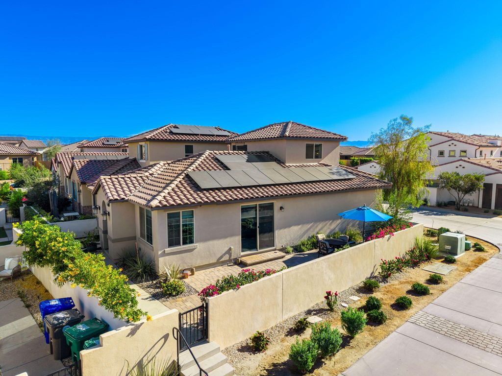 Photo of 80368 Whisper Rock Way, La Quinta, CA 92253 (MLS # 219145895)