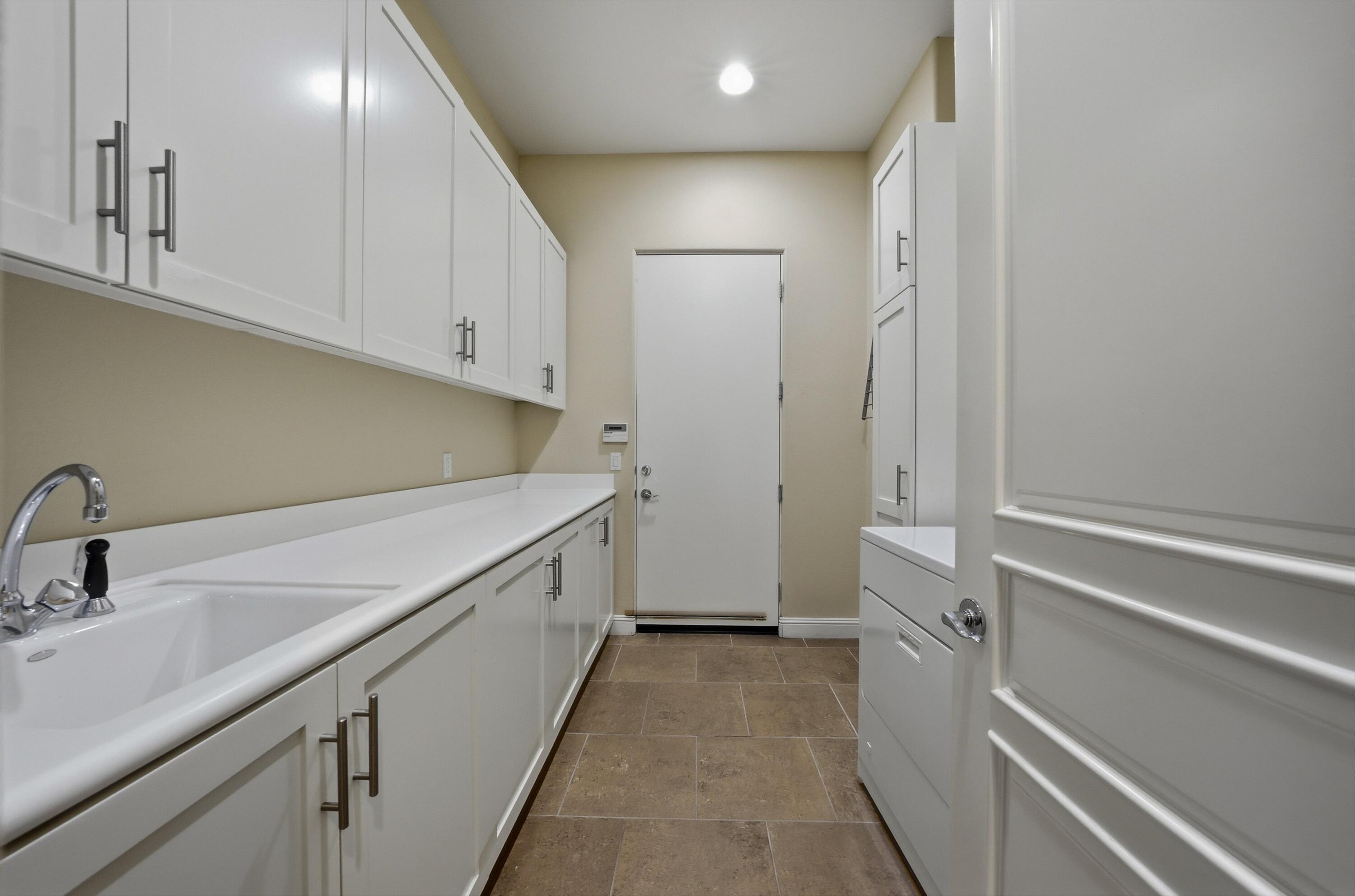 La Quinta, California 92253, United States, 3 Bedrooms Bedrooms, ,3 BathroomsBathrooms,Residential,Active,232331