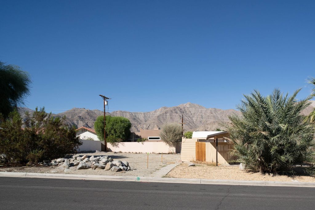 Photo of 77643 Temecula, La Quinta, CA 92253 (MLS # 219136637)