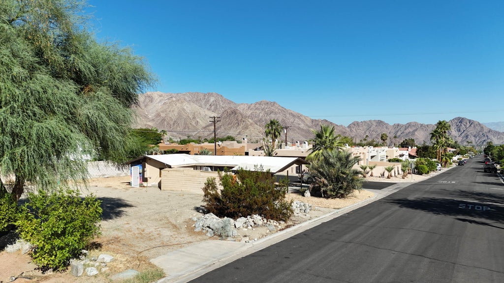 Photo of 77643 Calle Temecula, La Quinta, CA 92253 (MLS # 219153026)