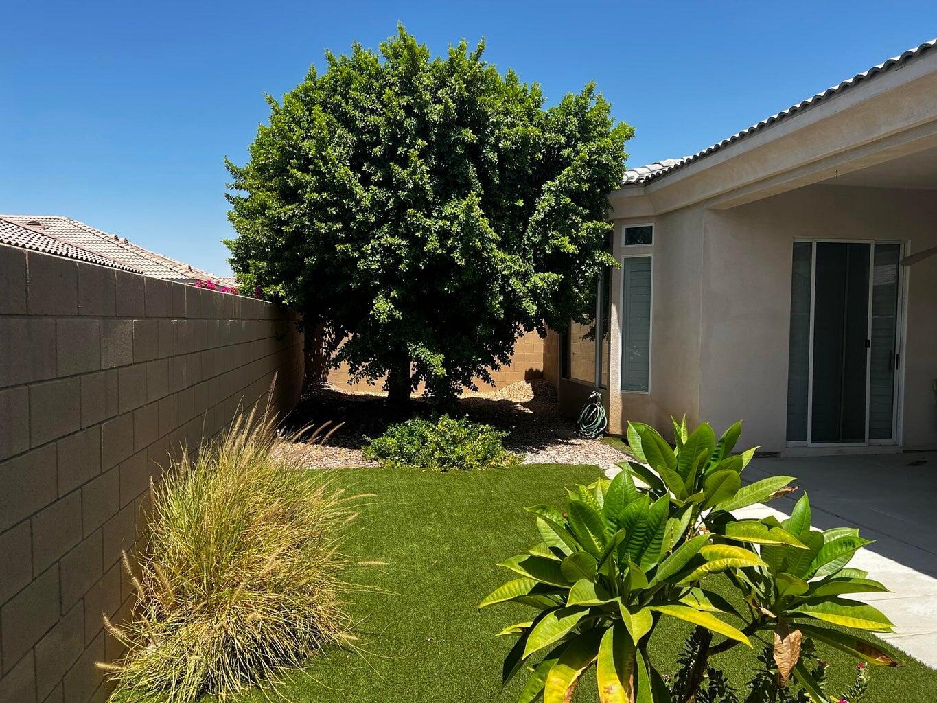 Indio, California 92201, United States, 2 Bedrooms Bedrooms, ,2 BathroomsBathrooms,Residential,Active,241415