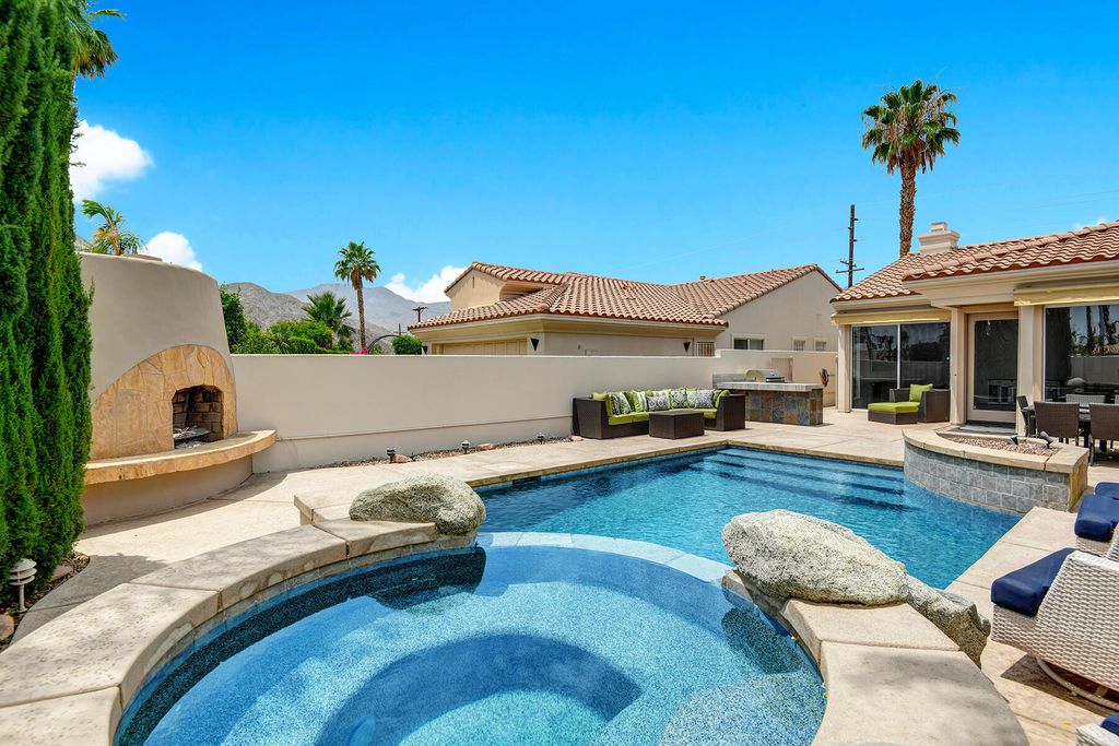 Photo of 78831 Breckenridge Drive, La Quinta, CA 92253 (MLS # 219137415)