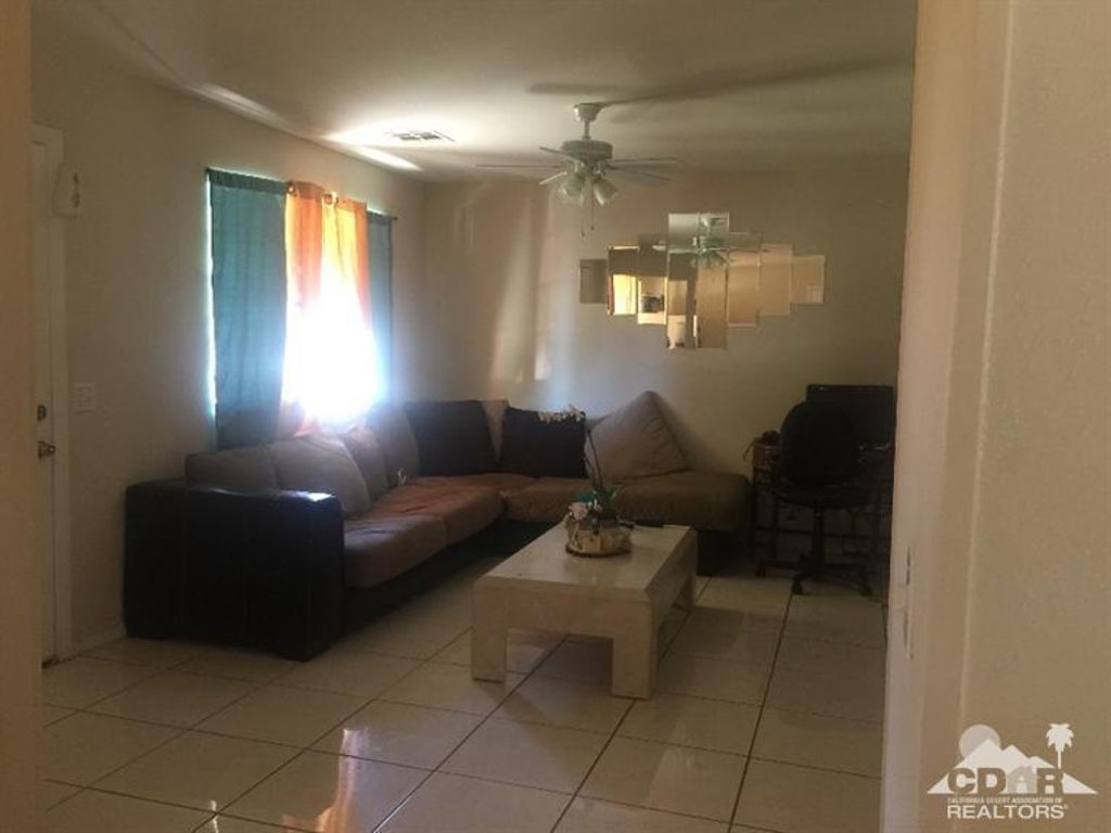 listing image 10991820539775502337