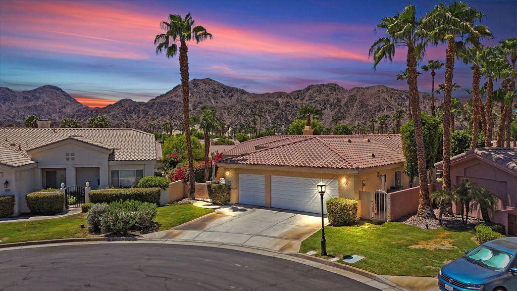 Photo of 47845 Via Opera, La Quinta, CA 92253 (MLS # 219134436)