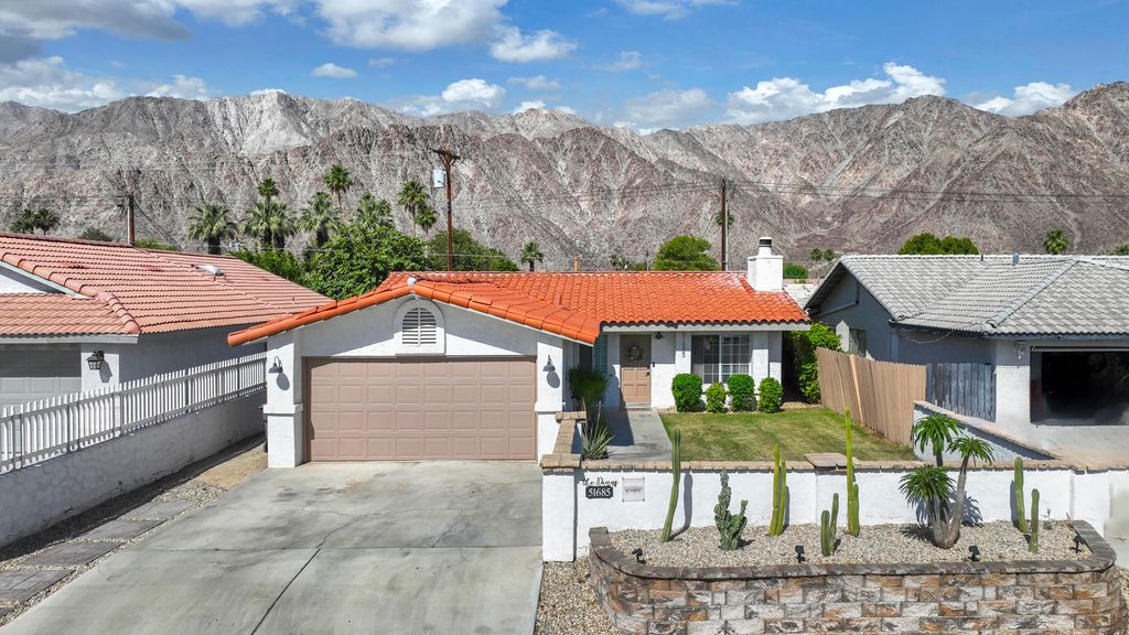 Photo of 51685 Avenida Herrera, La Quinta, CA 92253 (MLS # 219146803)