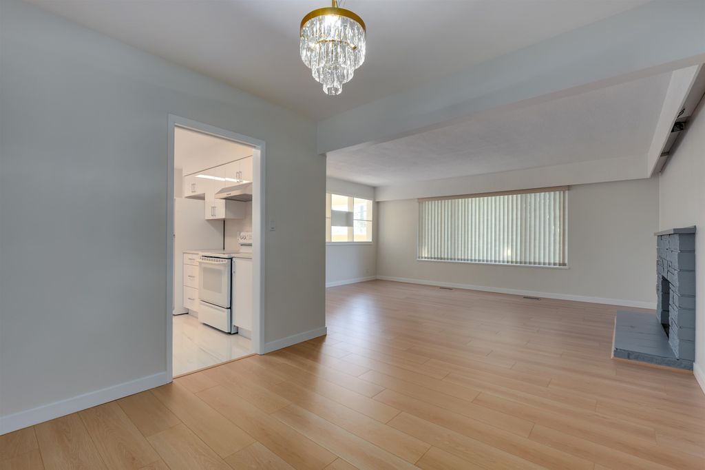 listing image 1109380680421310798