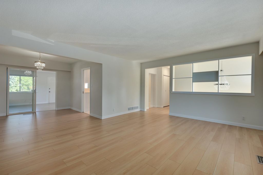 listing image 1107258011519384440