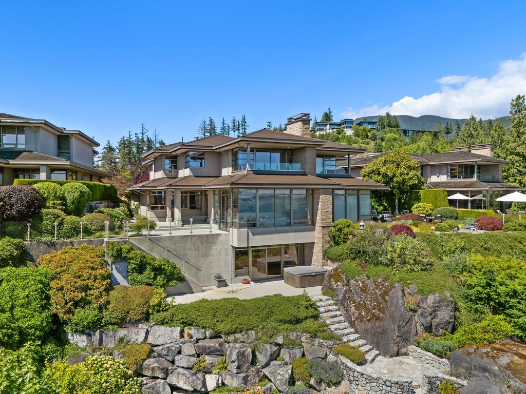 4936 MEADFEILD ROAD, WEST VANCOUVER, BC V7W 3J8 - Image 305439347.jpeg?d=l