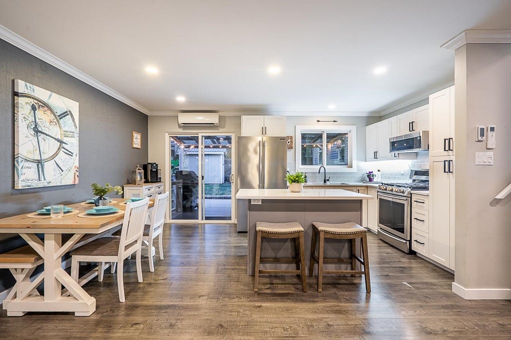 Photo of 26554 33 Avenue, Langley, BC V4W 3G2 (MLS # R3163737)