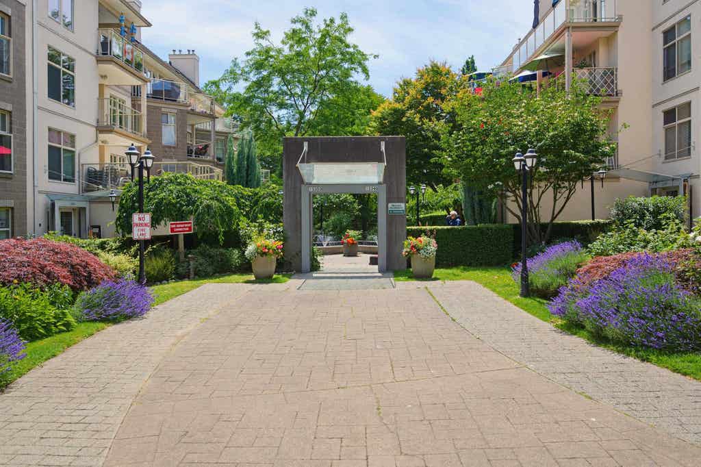 Photo of 15350 19a Avenue #312, Surrey, BC V4A 9W1 (MLS # R3139523)