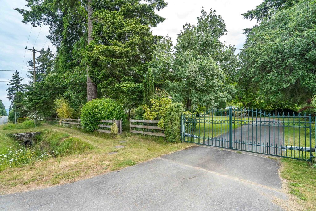 Photo of 7538 240 Street, Langley, BC V1M 3P8 (MLS # R3144631)