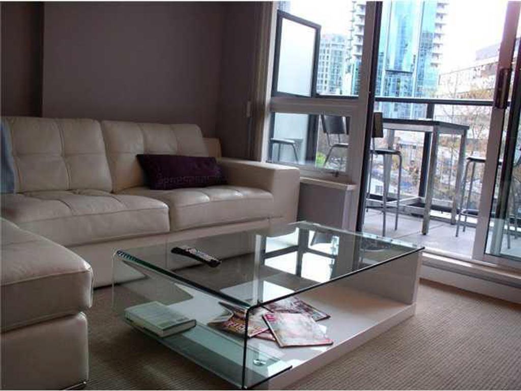 listing image 1107179111948571198