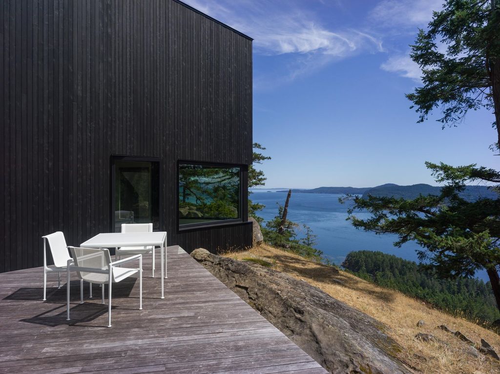 listing image 1102442844423042541