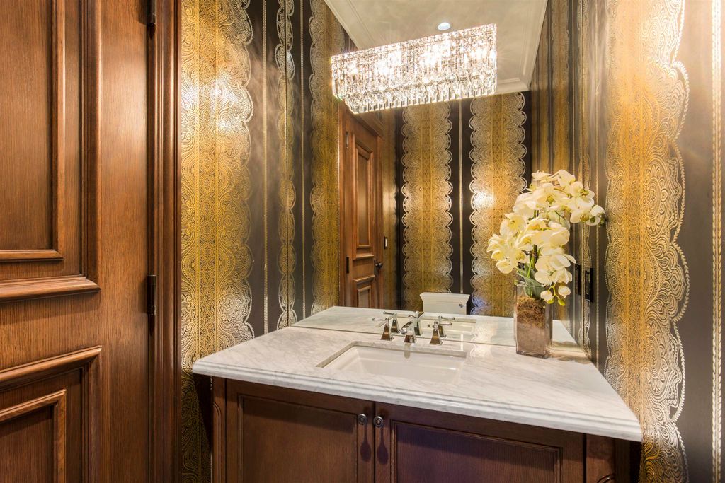 listing image 1103664038354605282