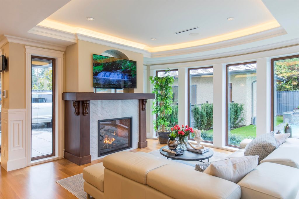 listing image 1102774014528736818