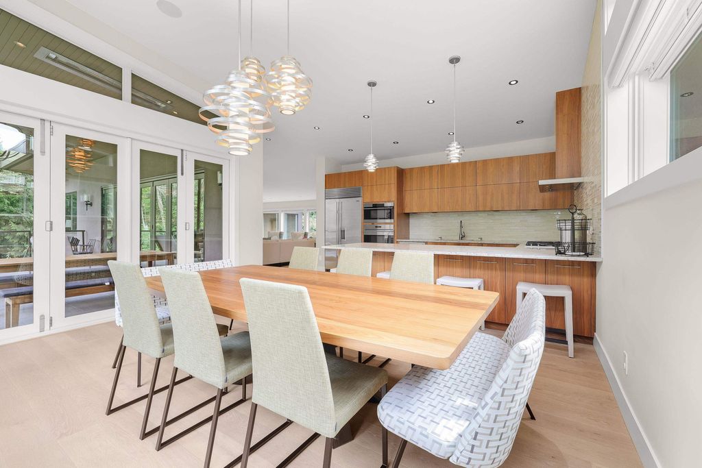 listing image 1108641554675030395