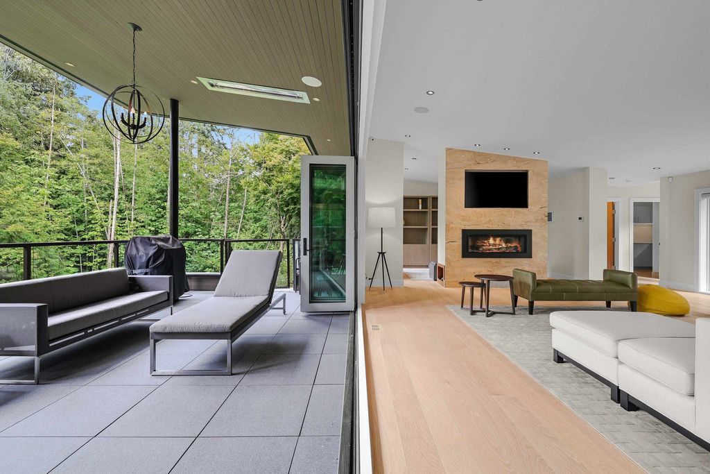 listing image 1109563405615798245