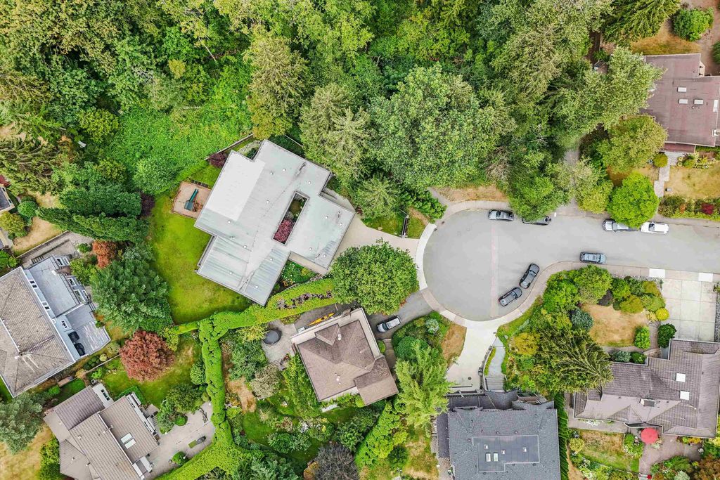 listing image 1106678954662868702