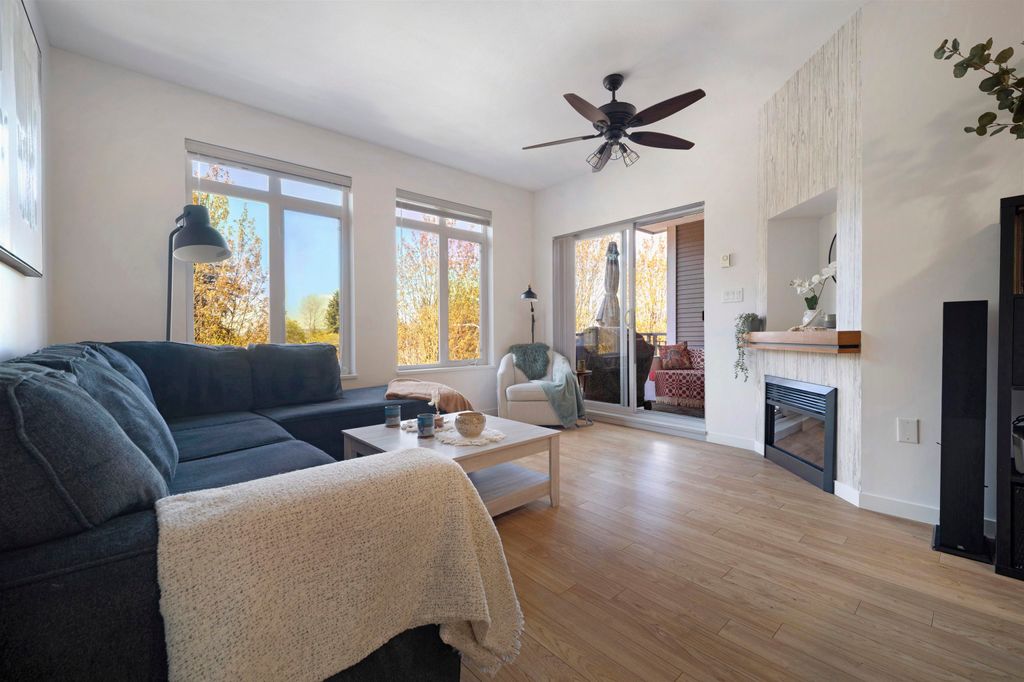 listing image 1108093829298414700