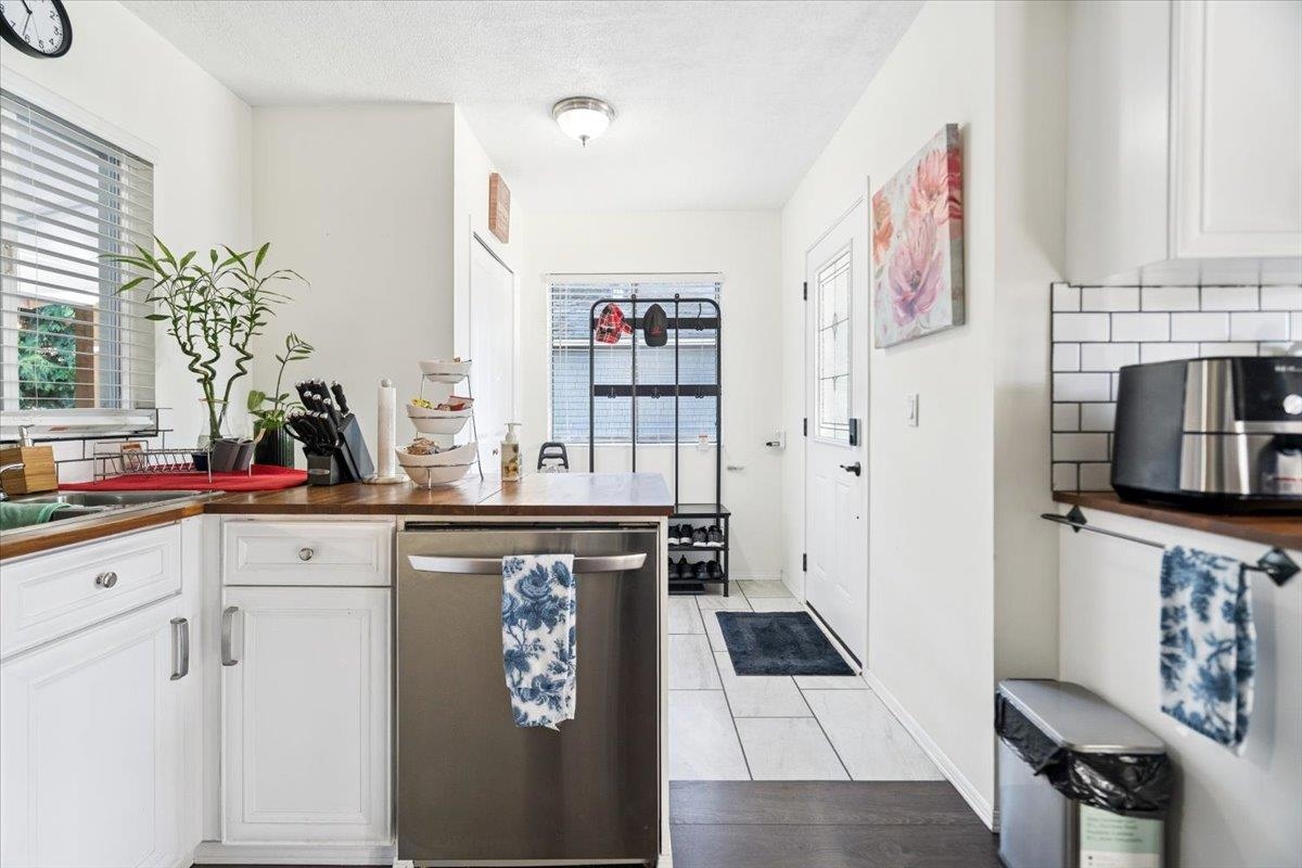 21339 Dewdney Trunk Road