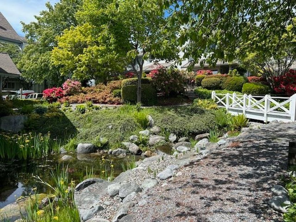 listing image 1101906186974918868