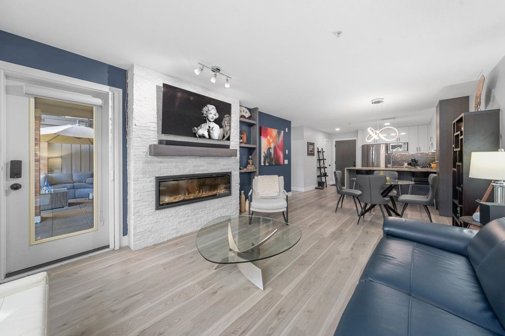 listing image 1101169757740872473