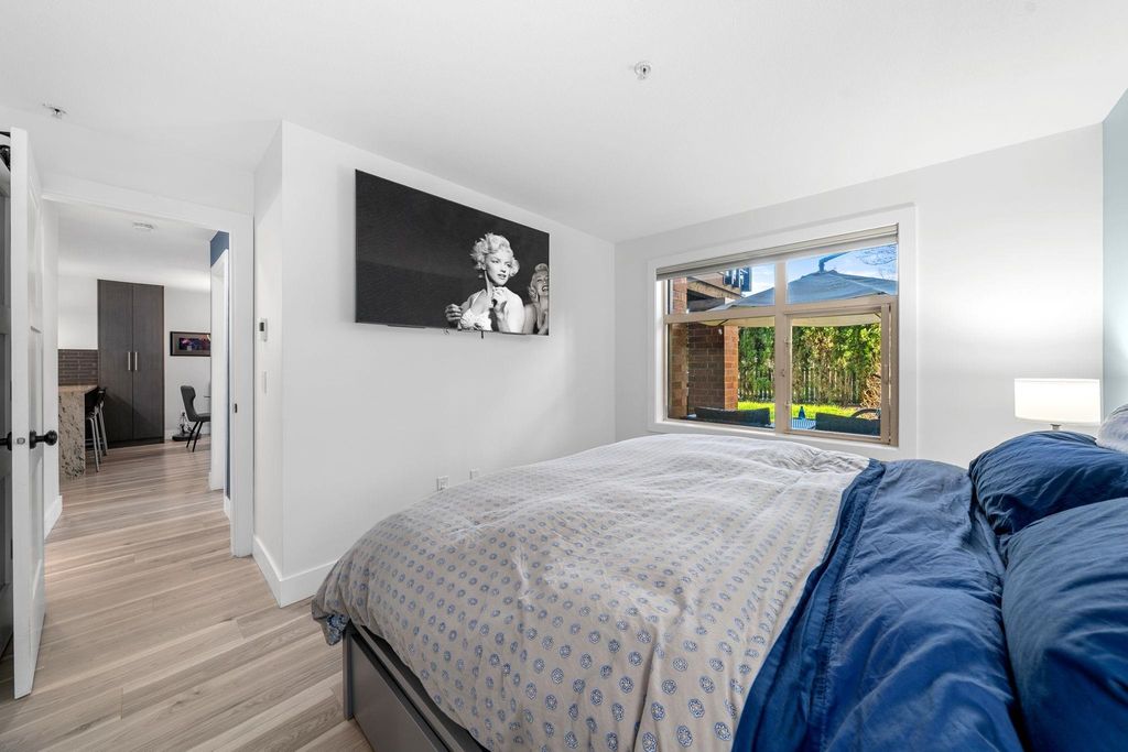 listing image 1100080752073958108