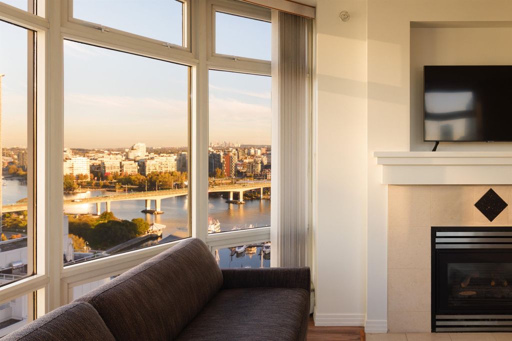 listing image 1103420837312276854