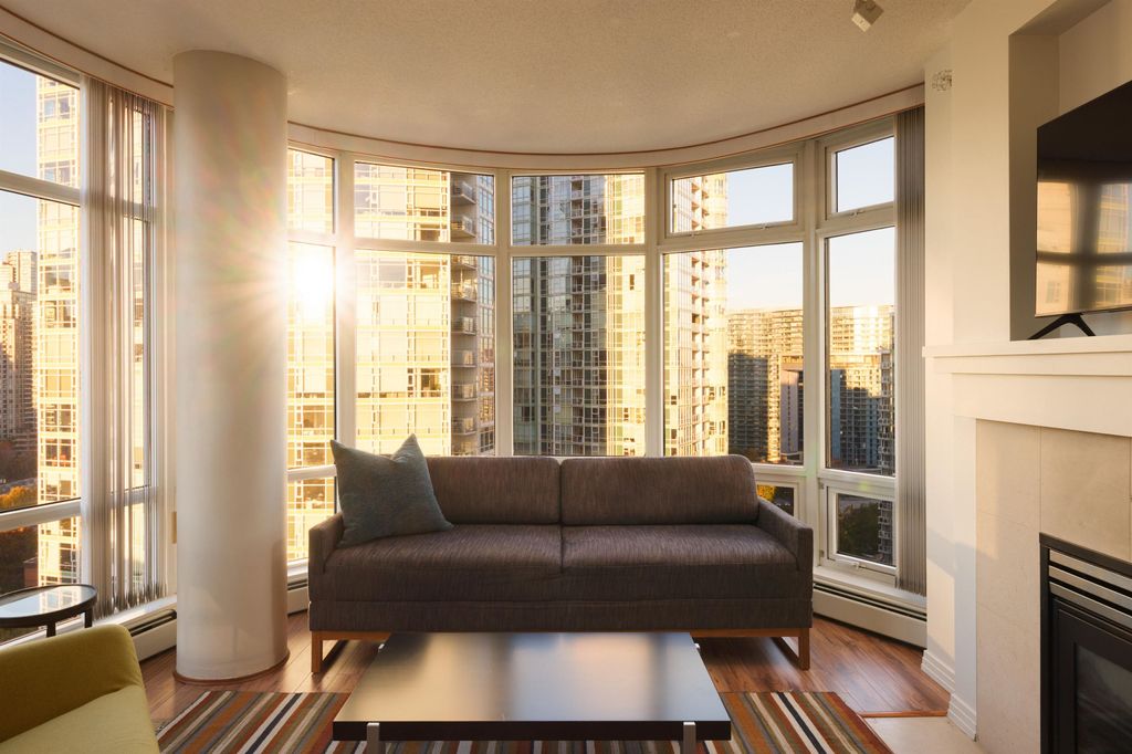 listing image 1109222832949395783