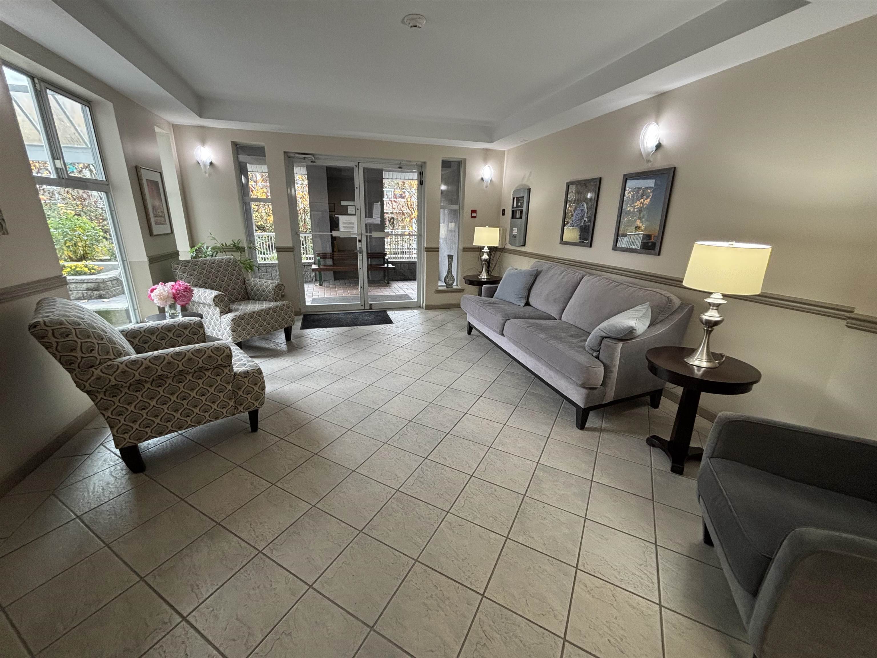 11609 227 Street 208