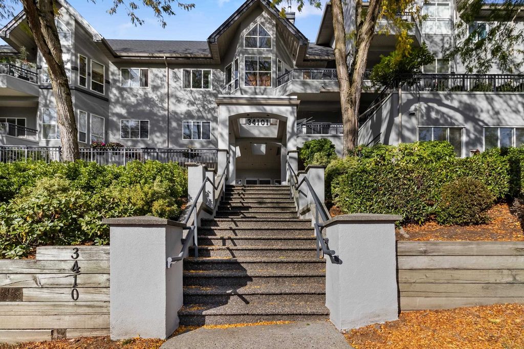 Photo of 34101 Old Yale Road #308, Abbotsford, BC V2S 2K4 (MLS # R3137351)