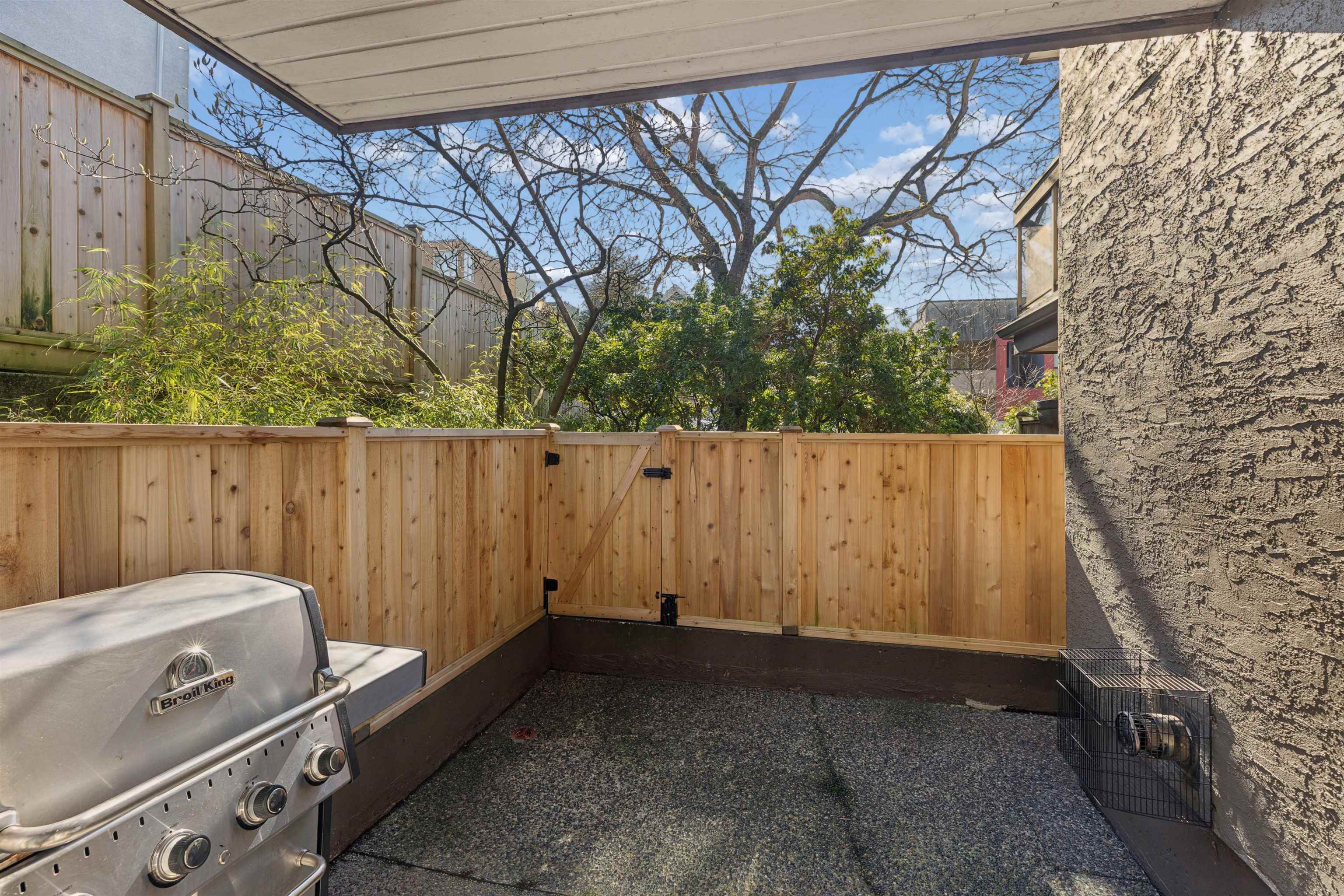 1689 E 4th Avenue 102
