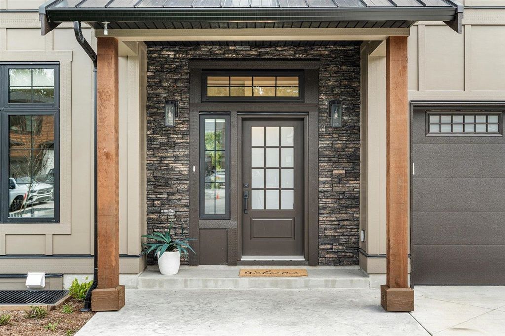 Photo of 7259 Ramsay Place #5, Chilliwack, BC V4Z 0E7 (MLS # R3107469)