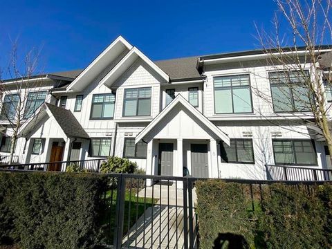 5122 Canada Way 7 Burnaby BC V5E 0C3