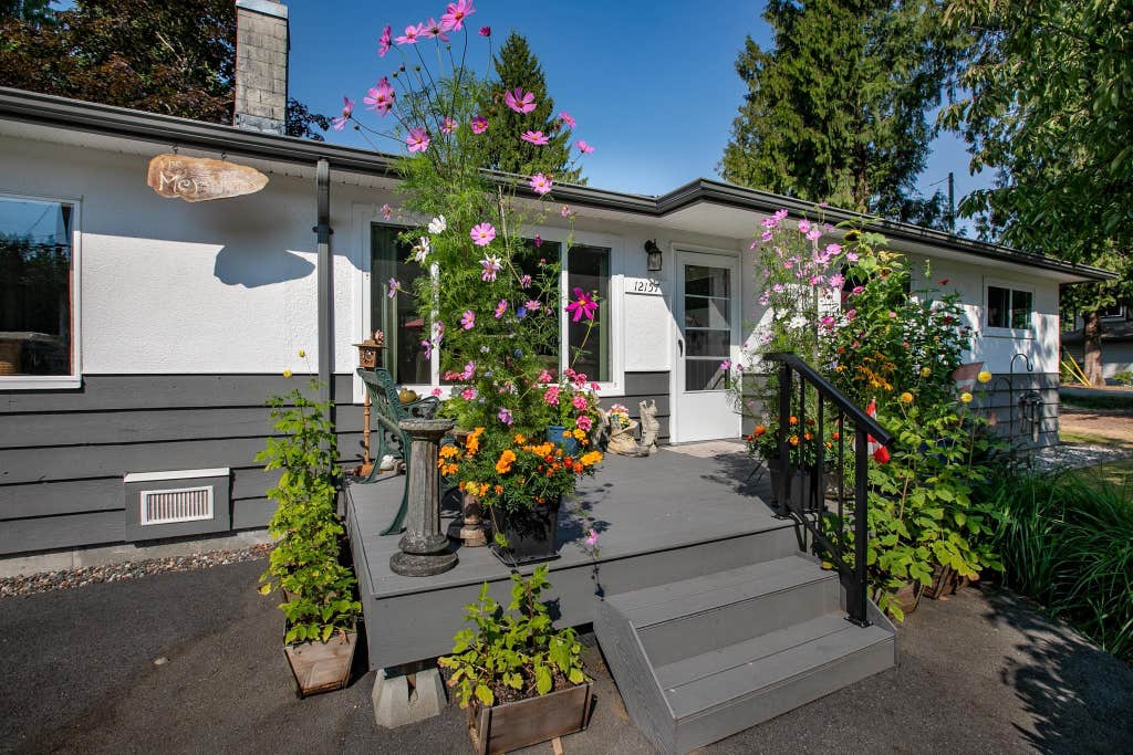 Photo of 12157 250 Street, Maple Ridge, BC V4R 1H3 (MLS # R3156464)