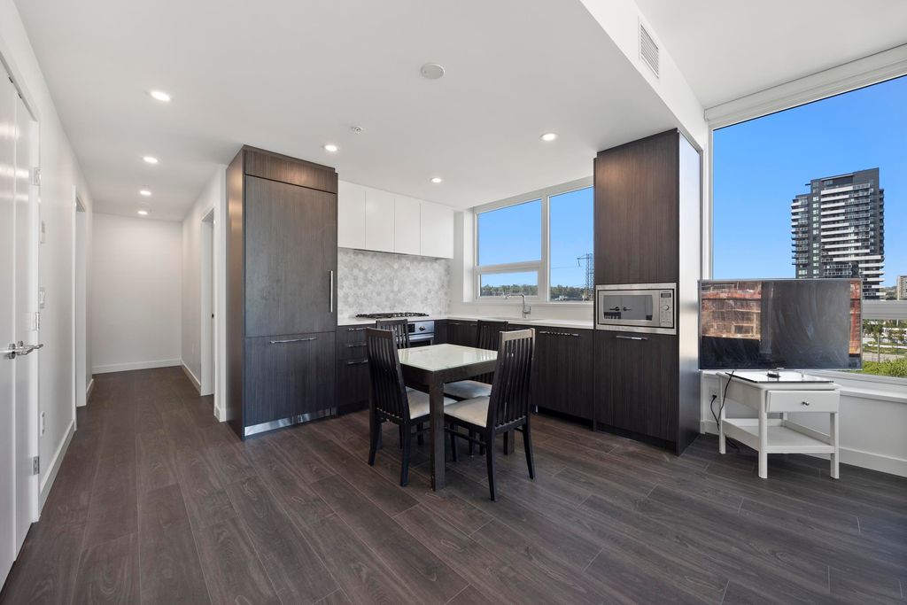 listing image 1102575668072240048