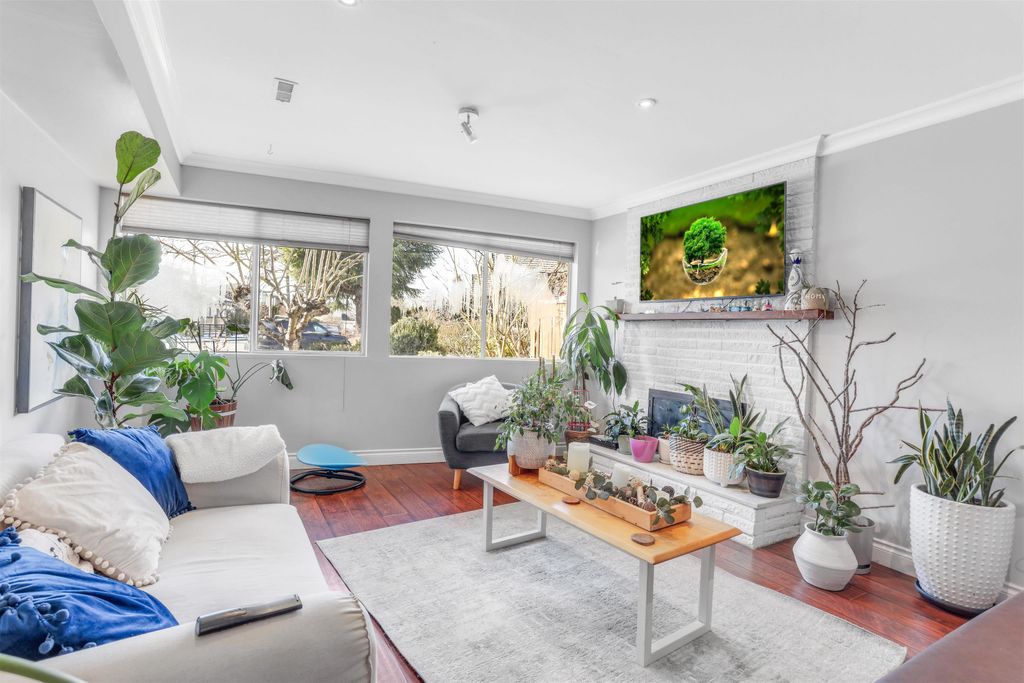 listing image 1101848838405309431