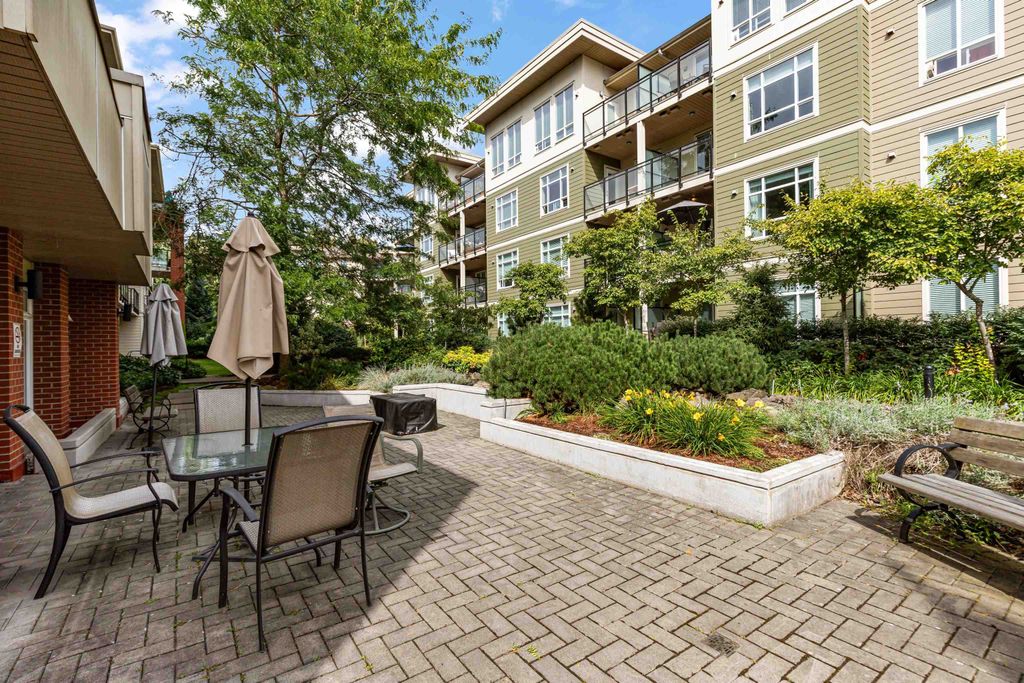 listing image 1105781885118086950