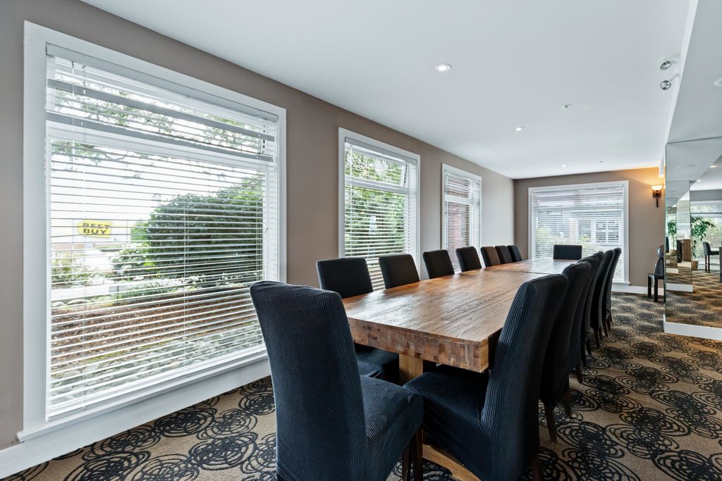 listing image 1101471146115031515