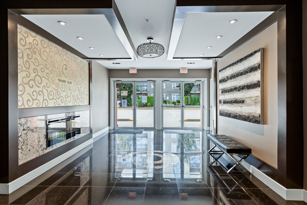 listing image 1108369333247583536