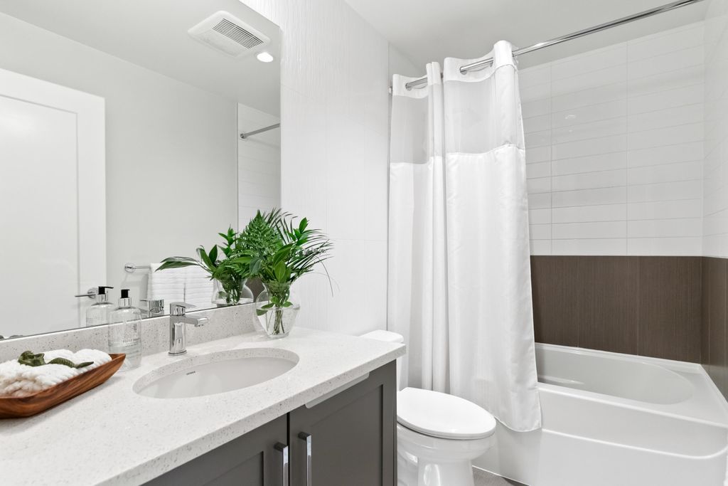 listing image 1100816607585419663