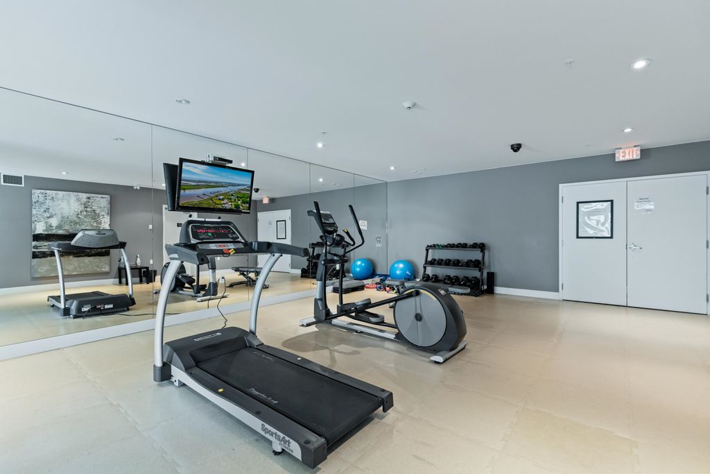 listing image 1104623591194480984