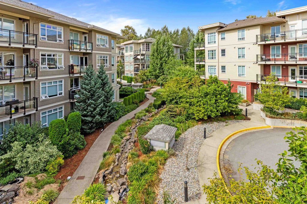 listing image 1106984210330406723