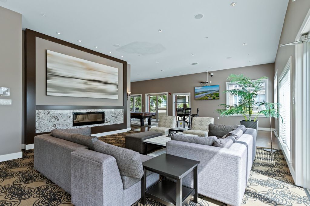 listing image 1103594341552237063